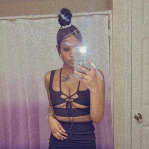 Meet your Posher, Delisa